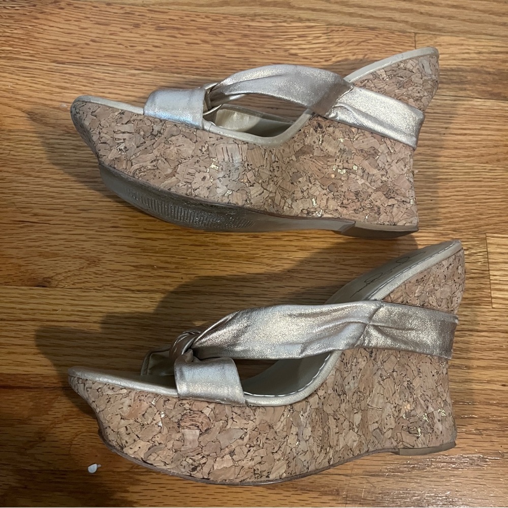 Jessica Simpson cork, wedge sandals - Picture 6 of 9